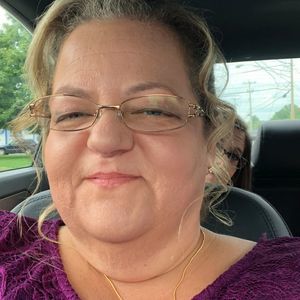 Meet your Posher, Cynthia